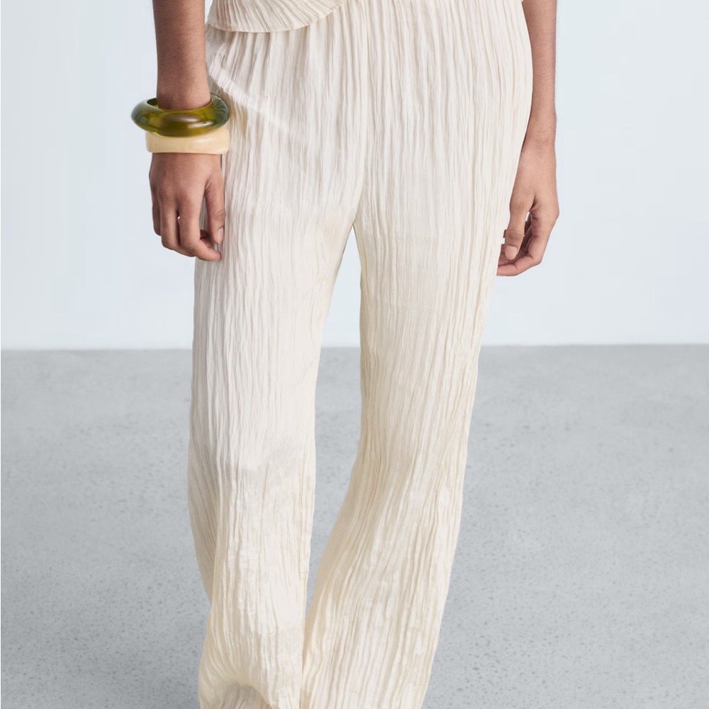 Mango pleated cream pants